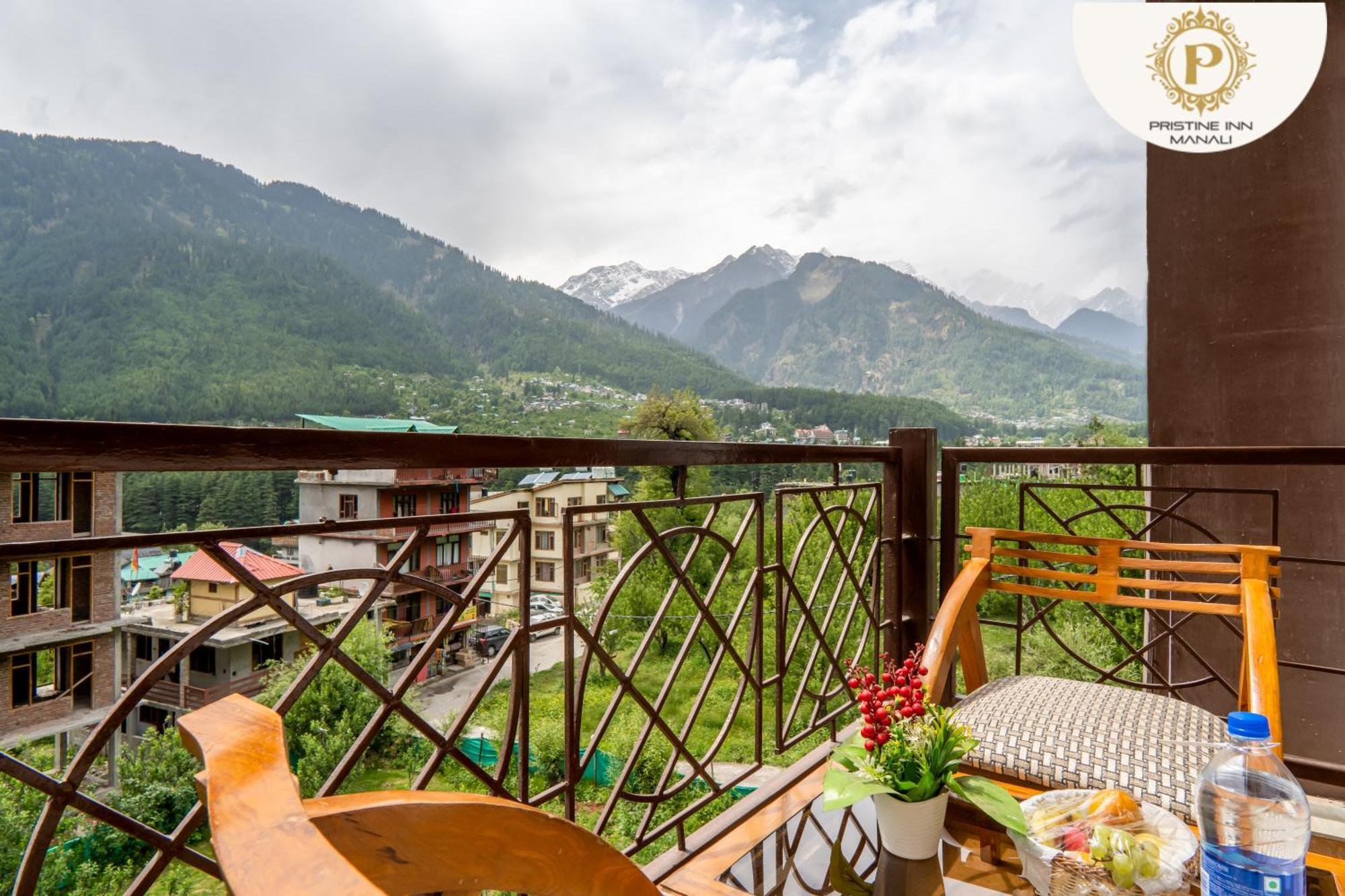 Pristine Inn Manali Manāli Exterior foto