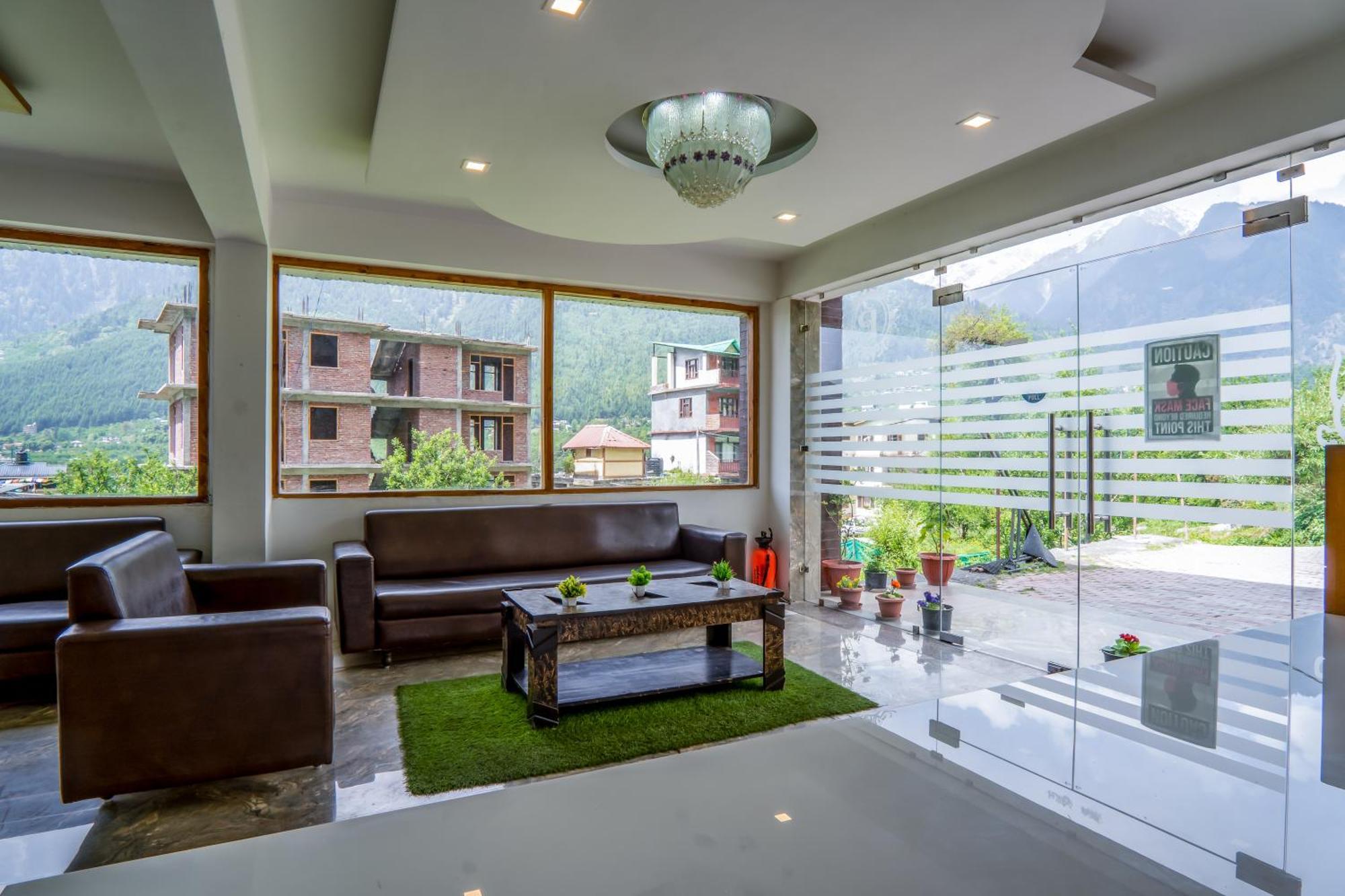 Pristine Inn Manali Manāli Exterior foto